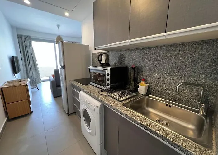Ground Floor One Bedroom Overlooking The Pool. Daire Hurgada
